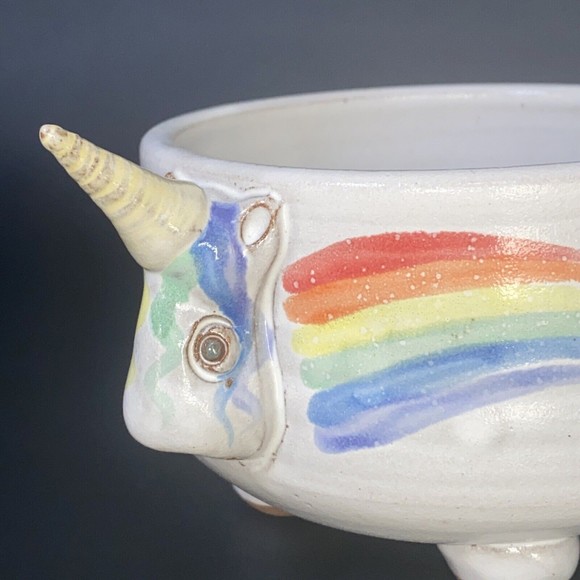 Mudworks USA Pottery Elwood Unicorn Rainbow Footed Cereal Bowl - Picture 6 of 9